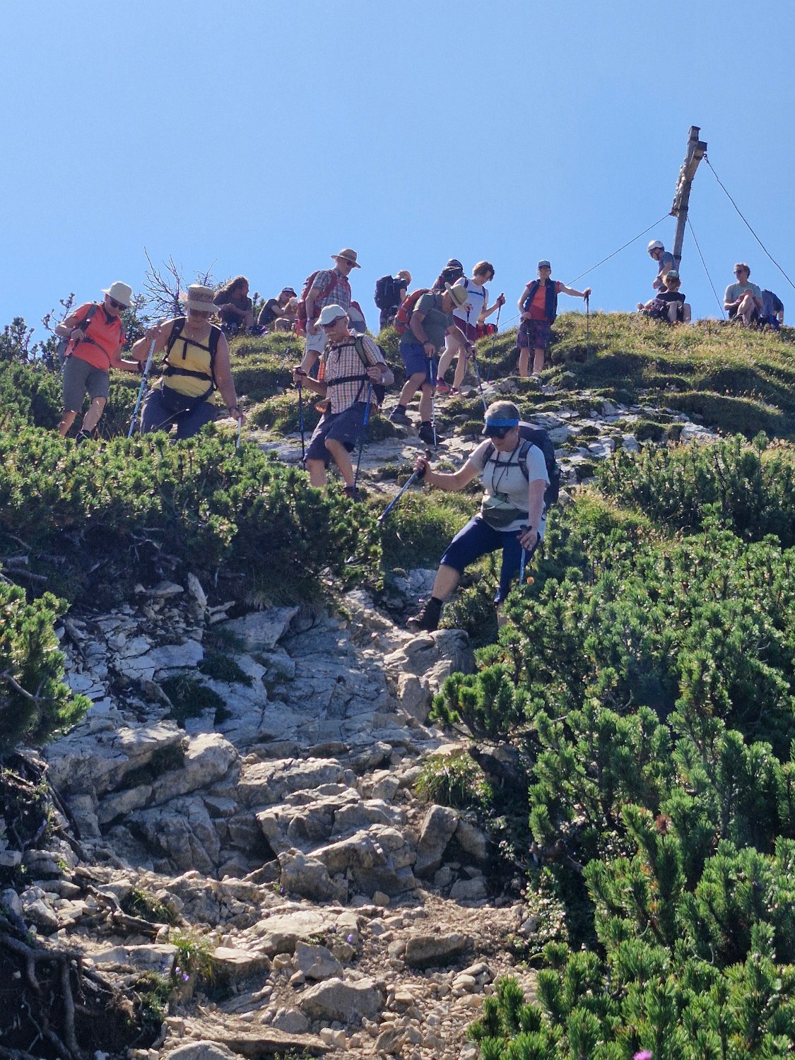 260815_Bergtour078.jpg - ...und jetzt geht es wieder bergab...