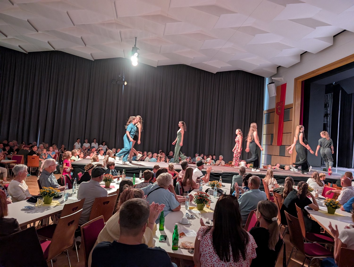 260913-12_Strassenfest_allgemein_26.jpg
