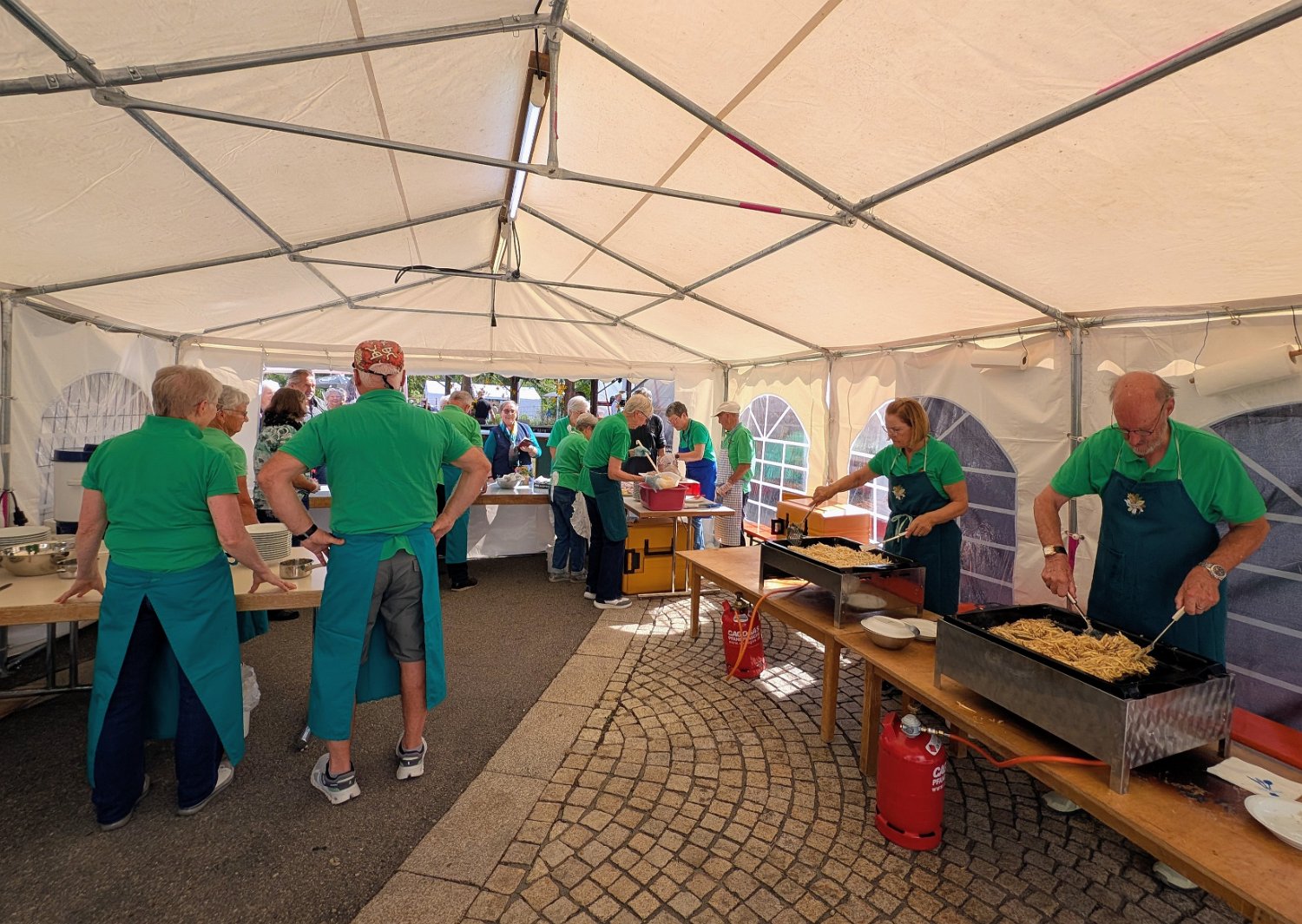 260913-12_Strassenfest_Albverein_23.jpg